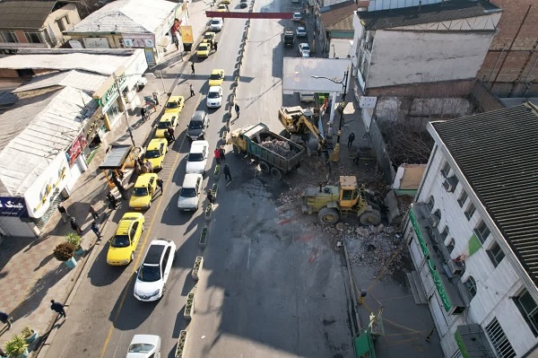 عملیات تخریب و بازگشایی در خیابان امام خمینی (ره)، ورودی مسجد عشقی