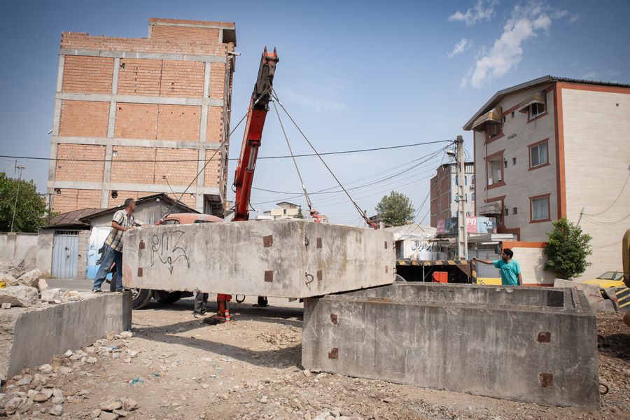 احداث مسیر عابر پیاده زیرگذر دخانیات
