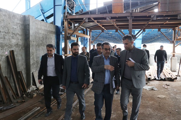 بازدید دکتر انوشه  معاونت امور شهرداری ها و سازمان های شهرداری های کشور از روند اجرایی  پروژه خط پردازش  پسماند شهرداری قائم شهر
