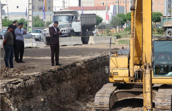 بازدید مهندس کاظم علیپور شهردار قائم شهر از پروژه ی هدایت آبهای سطحی به کانال مادر مسیر کمربندی شمالی