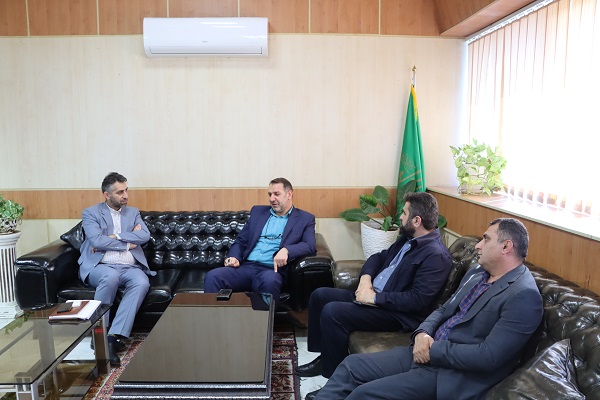دیدار صمیمانه دکترکیوان مرادیان نماینده محترم مجلس شورای اسلامی با مهندس کاظم علیپور شهردار قائم شهر