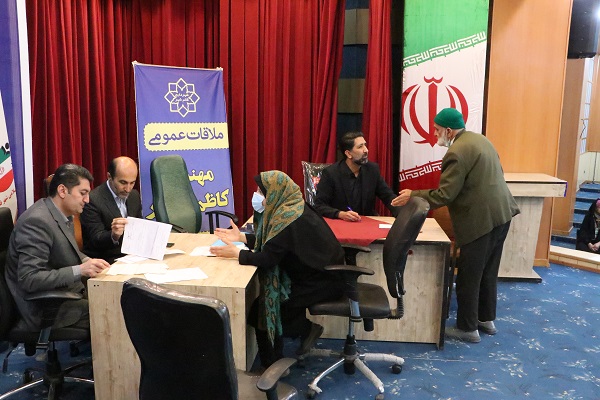 ملاقات مردمی معاونین شهردار قائم شهر با شهروندان
