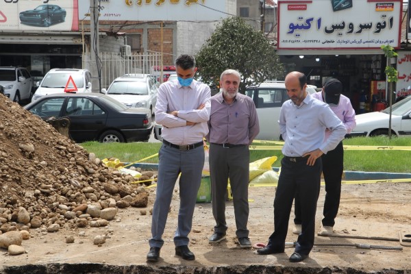 بازدید مهندس کاظم علیپور شهردار قائم شهر به همراه مهندس مهدی زاده معاونت فنی و عمرانی از ادامه پروژه ی هدایت آبهای سطحی به  کانال مادر مسیر کمربندی شمالی