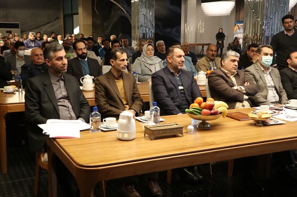 استقبال بینظیر جامعه مهندسین و انبوه سازان شهرستان قائم شهر در نخستین همایش فرصت های سرمایه گذاری در صنعت ساختمان