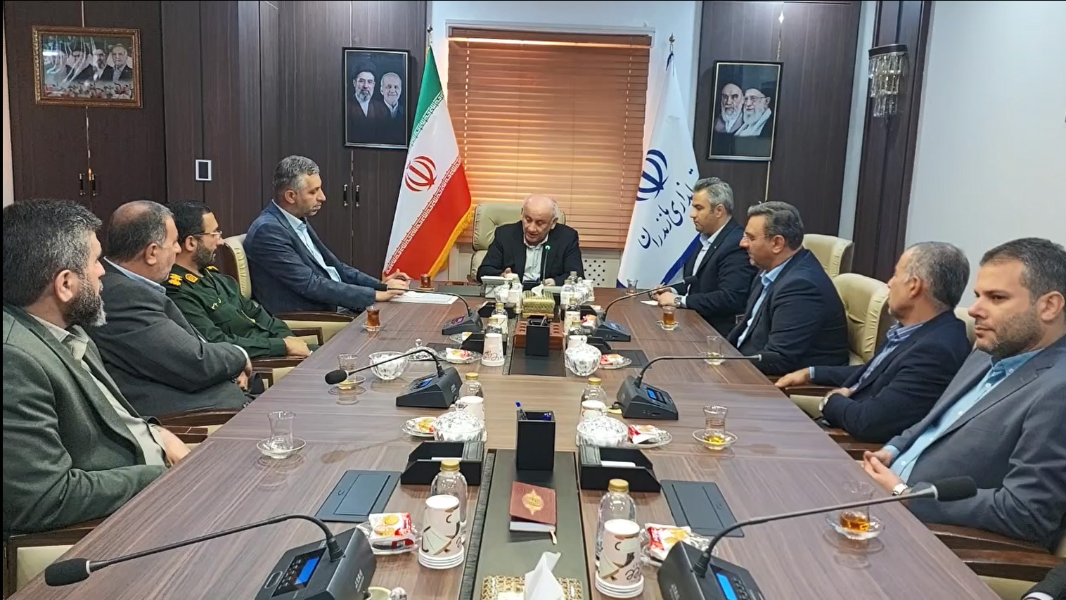 «یک تیم، یک مسیر؛ رضایت استاندار از مدیریت شهری قائمشهر» «یک تیم، یک مسیر؛ رضایت استاندار از مدیریت شهری قائمشهر»