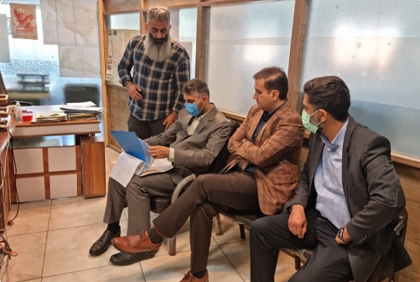 بازدید مهندس کاظم علیپور شهردار قائم شهر به همراه مهندس عباس بازیار سرپرست معاونت برنامه ریزی از شهرداری منطقه 1